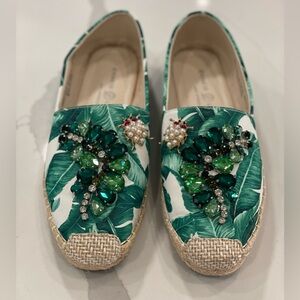 Dragonfly Espadrilles~Chinese Laundry size 9 ~Perfect! All stones are in place!